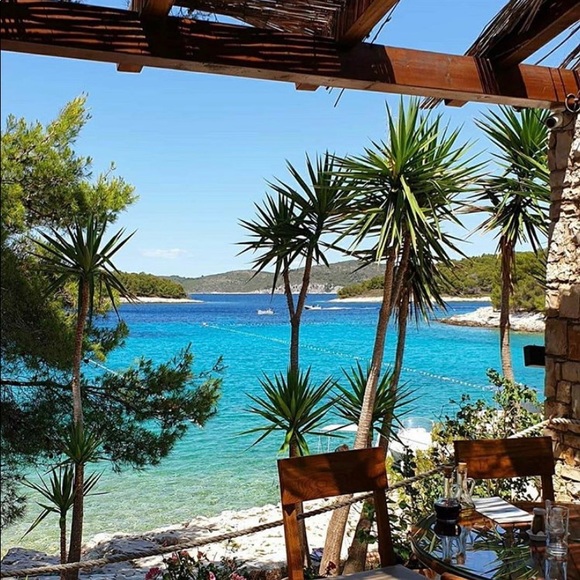 Meet your Posher, Donna! I accept most offers! Make me an offer! Many items! - Picture 6 of 15